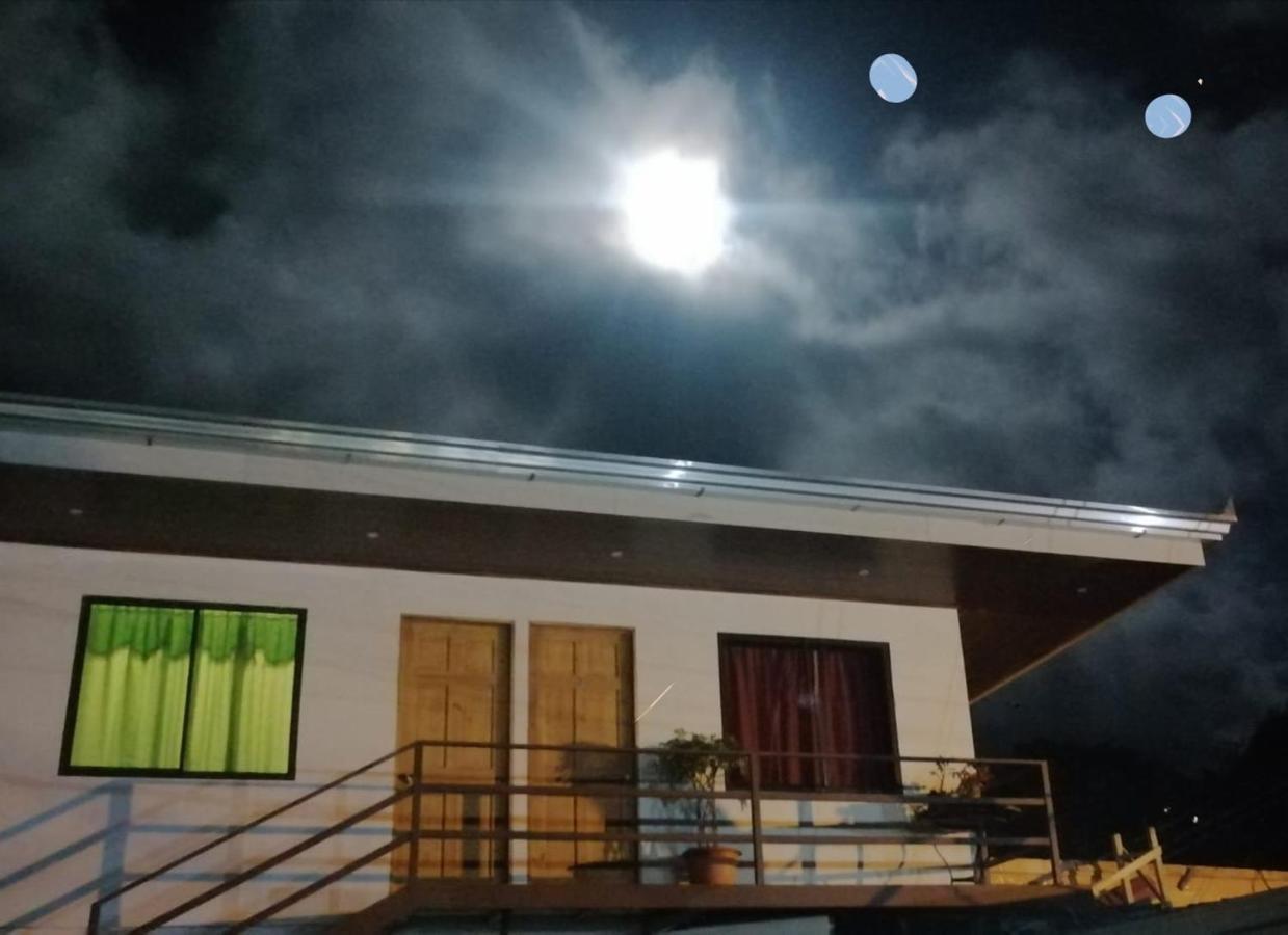 B&B Thomas And Thiago Monteverde Exterior photo